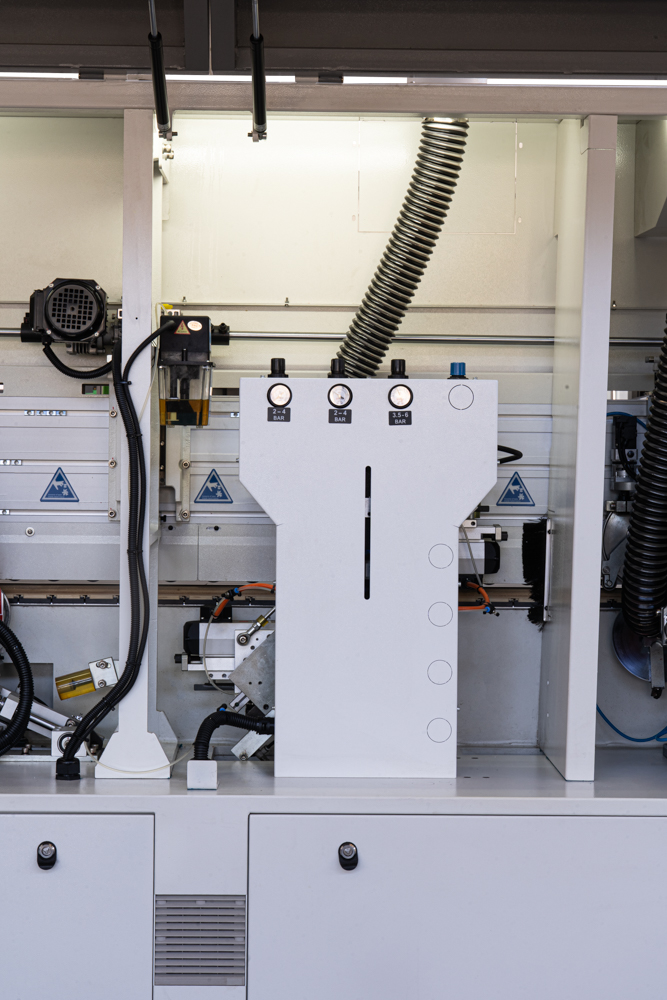 NC320 Danibrum Mașină industrială de aplicat cant 5